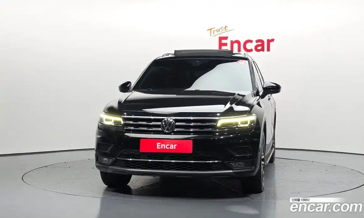 Volkswagen Tiguan 2018 2.0 гидро в Москве № 1549290, фото 3