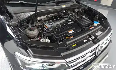 Volkswagen Tiguan 2018 2.0 гидро в Москве № 1549290, миниатюра 6