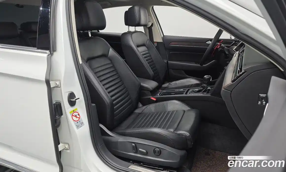 Volkswagen Passat 2018 2.0 гидро в Москве № 1549322, фото 12