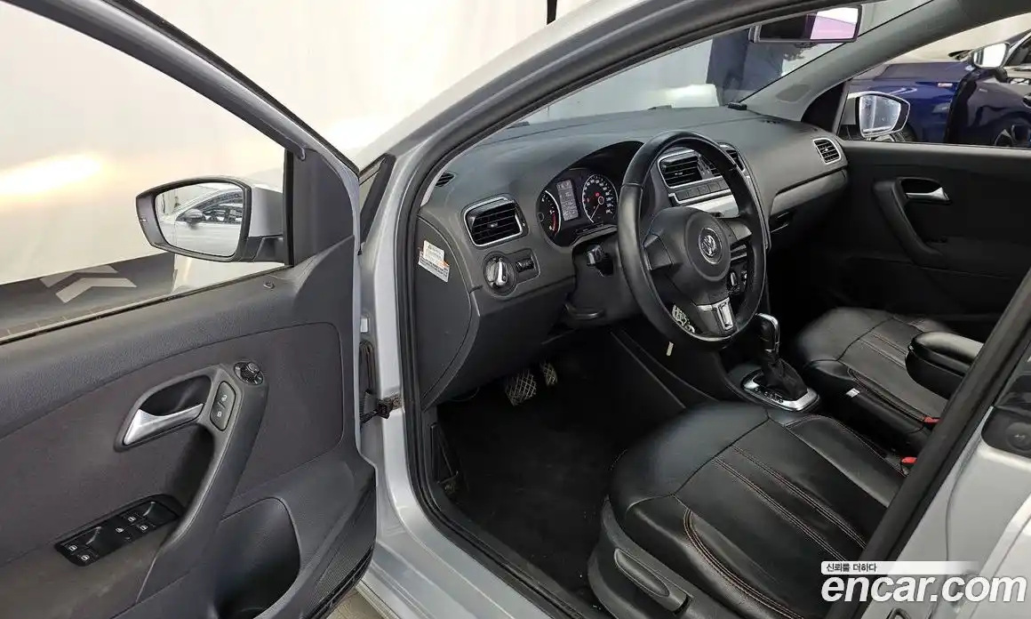 Volkswagen Polo 2014 1.6 гидро в Москве № 1549358, фото 10