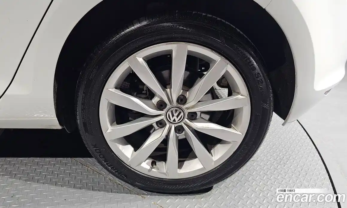 Volkswagen Golf 2014 2.0 гидро в Москве № 1549388, фото 5