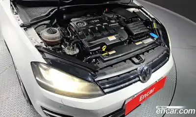 Volkswagen Golf 2014 2.0 гидро в Москве № 1549388, миниатюра 6