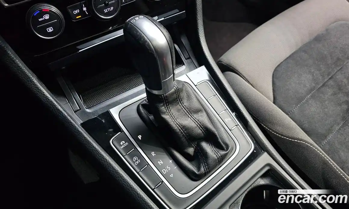 Volkswagen Golf 2014 2.0 гидро в Москве № 1549388, фото 9
