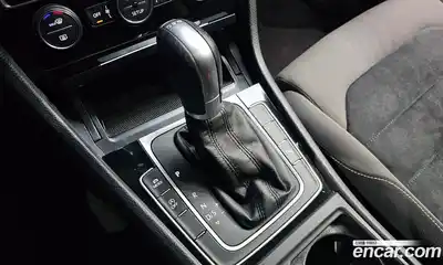 Volkswagen Golf 2014 2.0 гидро в Москве № 1549388, миниатюра 9