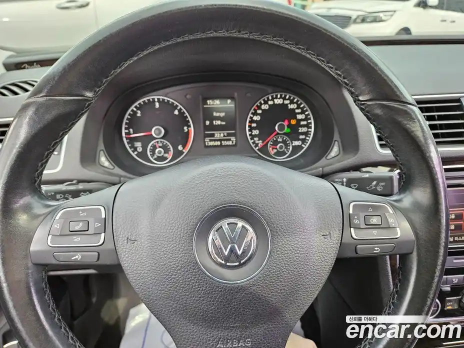 Volkswagen Passat 2015 2.0 гидро в Москве № 1549545, фото 16