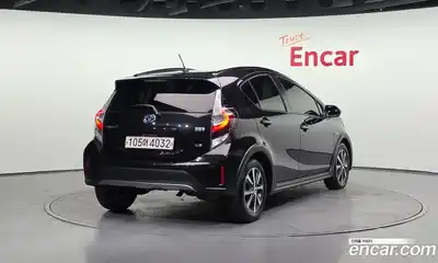 Toyota Prius 2020 1.5 гидро в Москве № 1550059, миниатюра 2