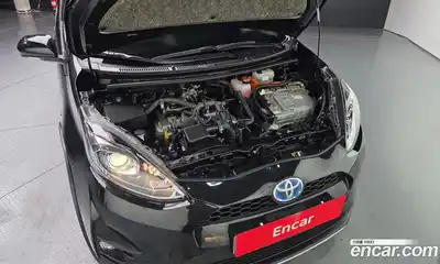 Toyota Prius 2020 1.5 гидро в Москве № 1550059, миниатюра 6