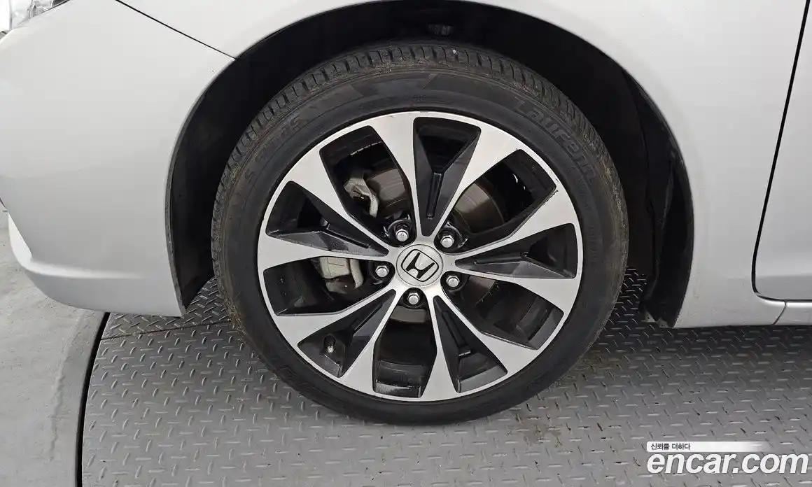 Honda Civic 2015 1.8 гидро в Москве № 1550240, фото 5