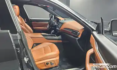Maserati Levante 2019 3.0 гидро в Москве № 1550821, миниатюра 11