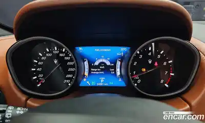 Maserati Levante 2019 3.0 гидро в Москве № 1550821, миниатюра 8