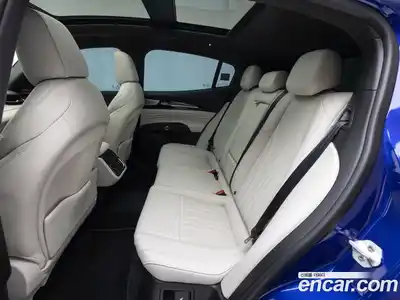 Maserati Grecale 2024 2.0 гидро в Москве № 1550892, миниатюра 12