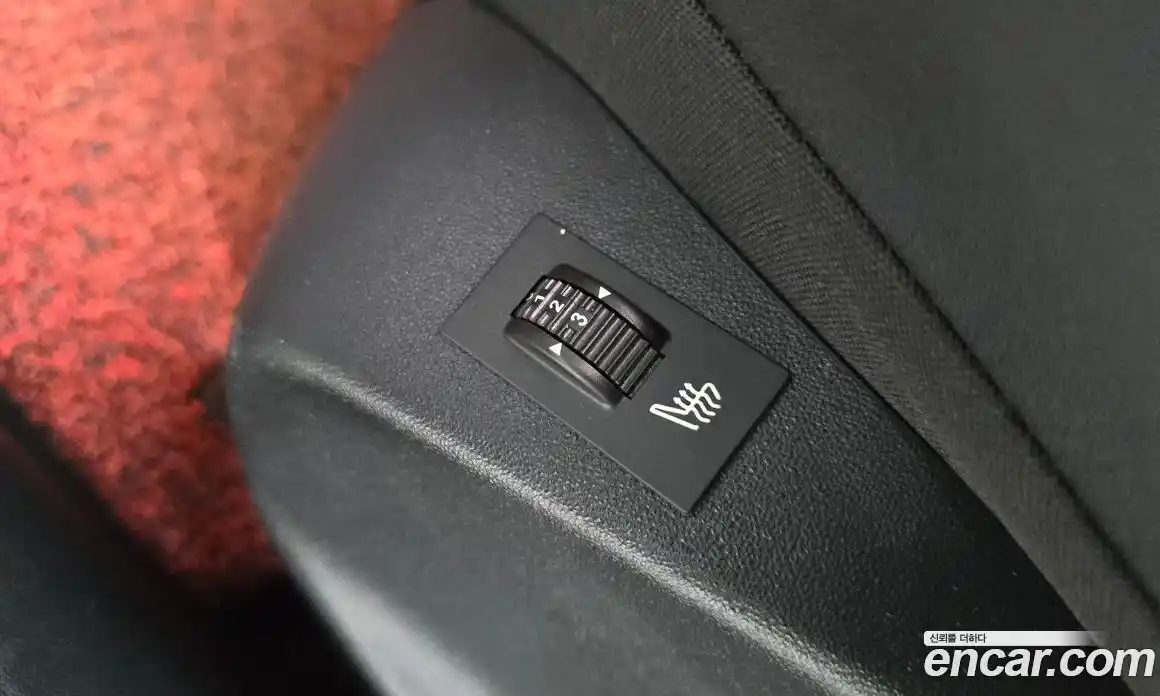 Peugeot 2008 2016 1.6 гидро в Москве № 1551130, фото 18