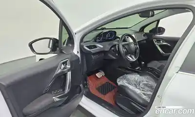 Peugeot 2008 2016 1.6 гидро в Москве № 1551130, миниатюра 10