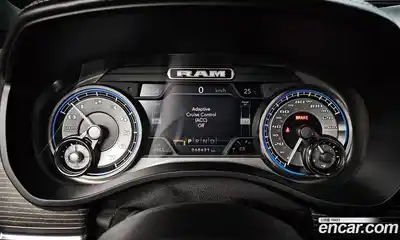 Dodge Ram Pick Up 2020 5.7 гидро в Москве № 1551637, миниатюра 8