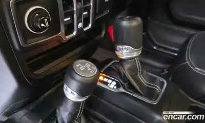 Jeep Wrangler 2019 2.0 гидро в Москве № 169872, миниатюра 8