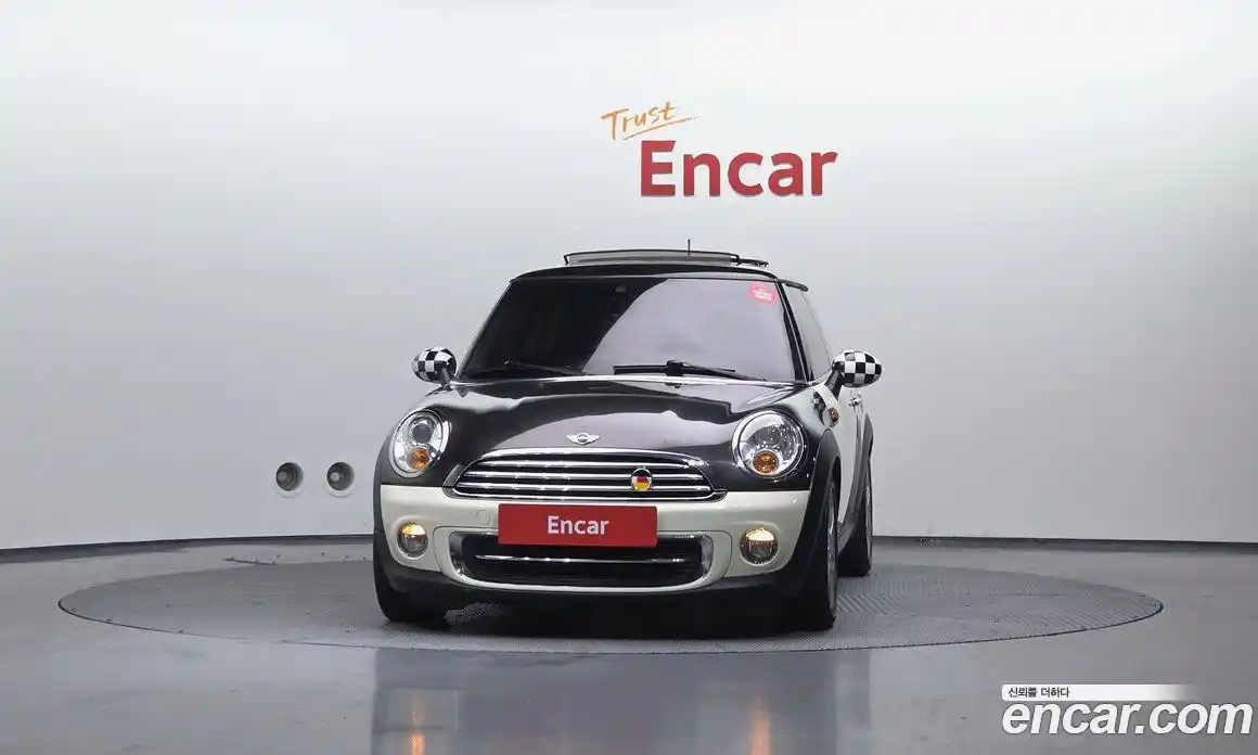 Mini Cooper 2010 1.6 гидро в Москве № 179700, фото 3