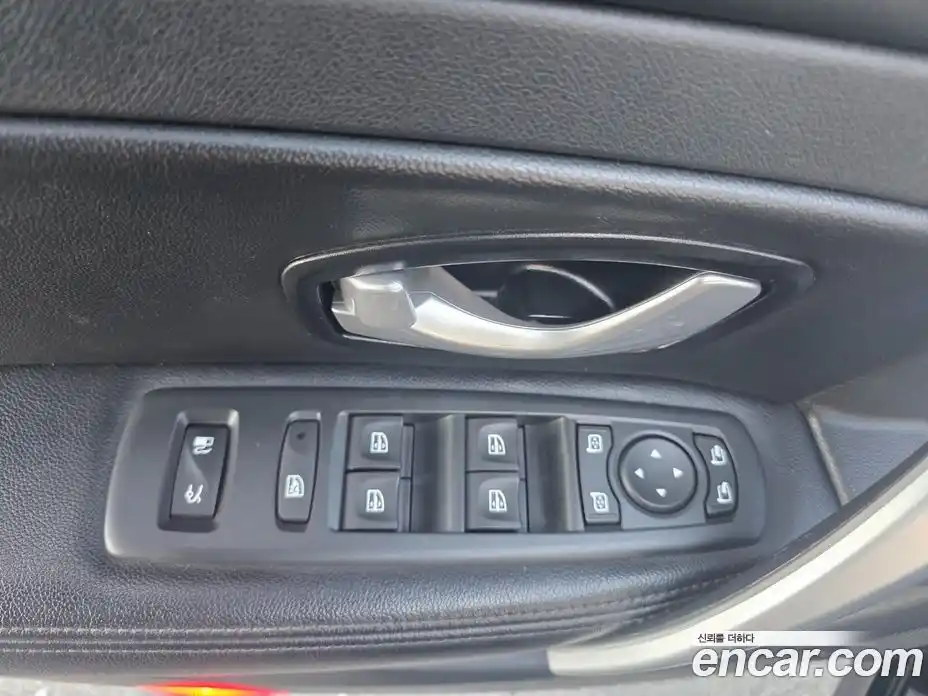 Renault SM5 2018 2.0 гидро в Москве № 186383, фото 15