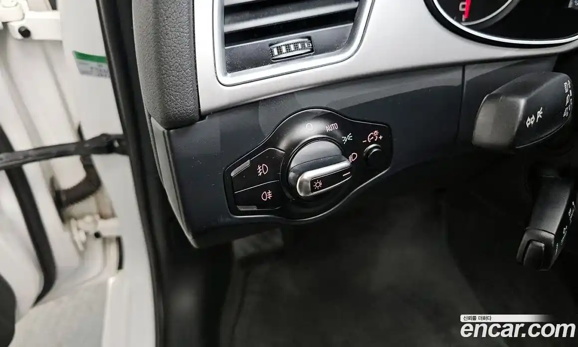 Audi A4 2014 2.0 гидро в Москве № 196462, фото 17