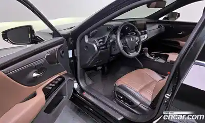 Lexus ES 2023 2.5 гидро в Москве № 198719, миниатюра 11