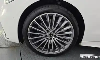 Mercedes-Benz C-Class 2022 2.0 гидро в Москве № 205709, миниатюра 5