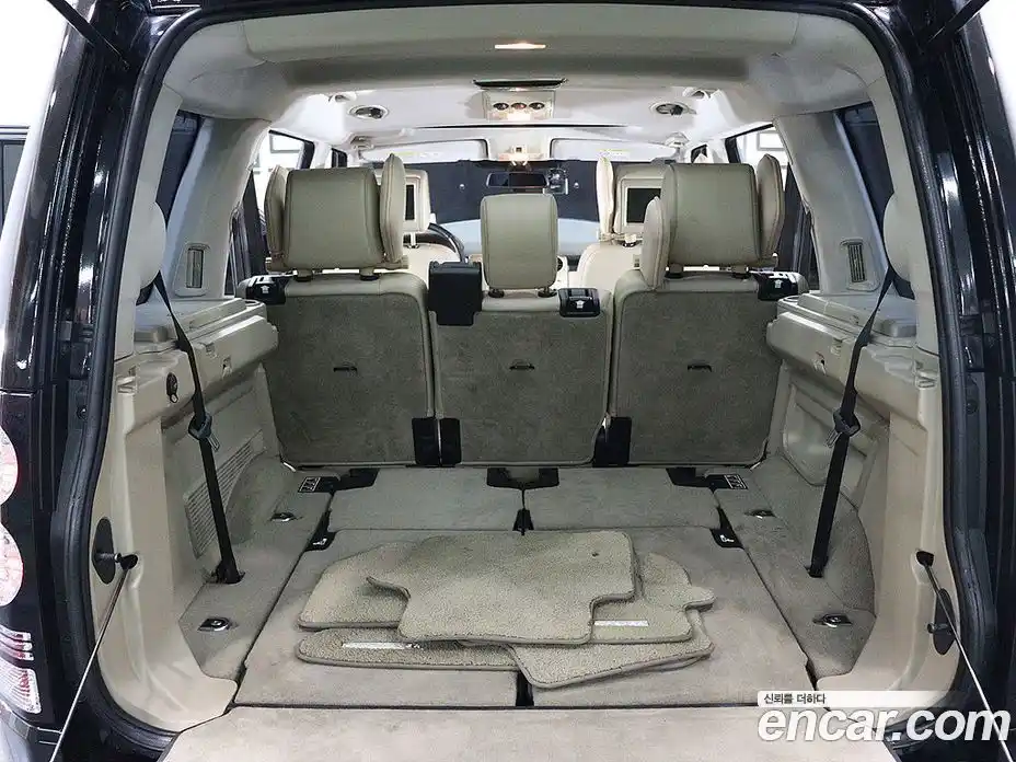 Land Rover Discovery 2015 3.0 гидро в Москве № 213825, фото 14