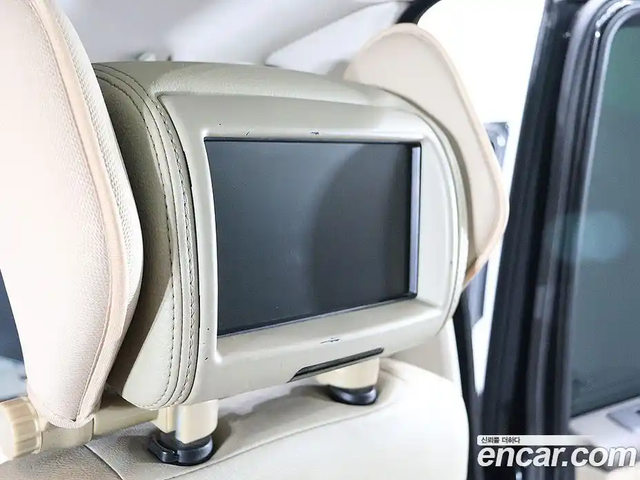 Land Rover Discovery 2015 3.0 гидро в Москве № 213825, фото 16