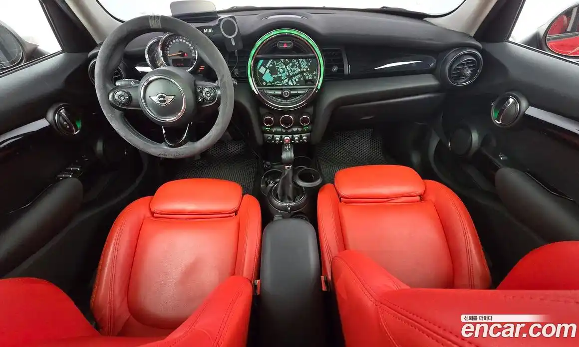 Mini Cooper 2017 1.5 гидро в Москве № 214276, фото 7