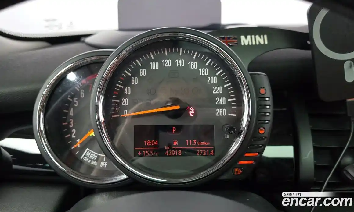 Mini Cooper 2017 1.5 гидро в Москве № 214276, фото 8