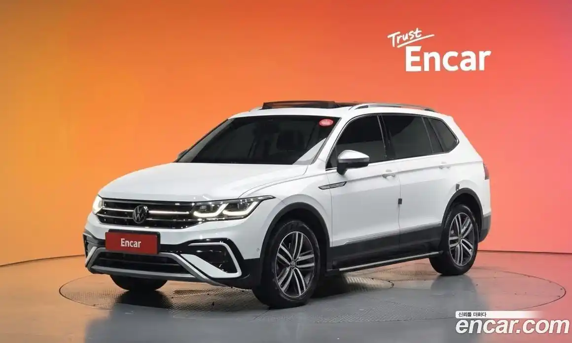 Volkswagen Tiguan 2022 2.0 гидро в Москве № 214965, фото 20