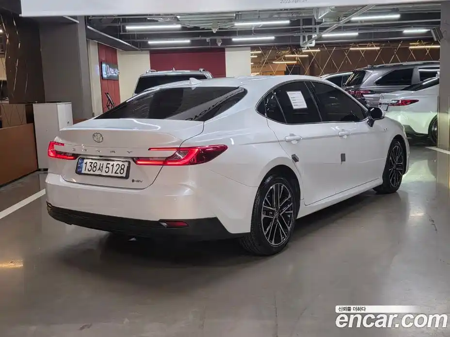 Toyota Camry 2025 2.5 гидро в Москве № 215617, фото 3