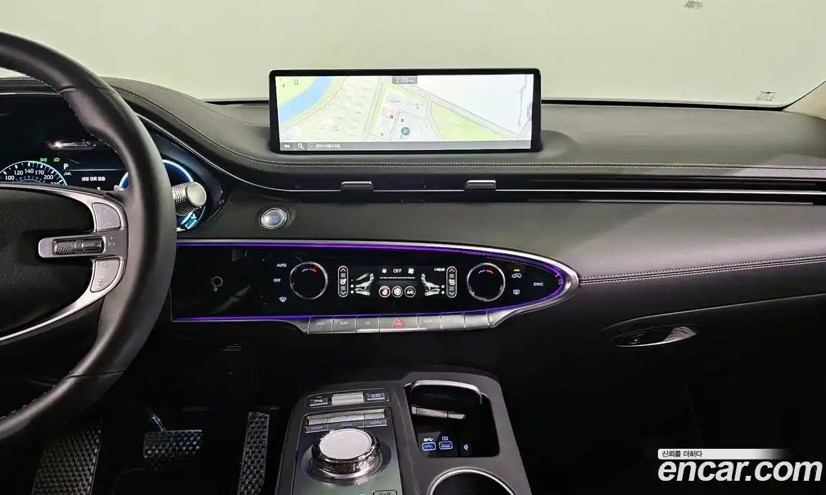 Genesis GV70 2023 2.5 гидро в Москве № 21586, фото 20