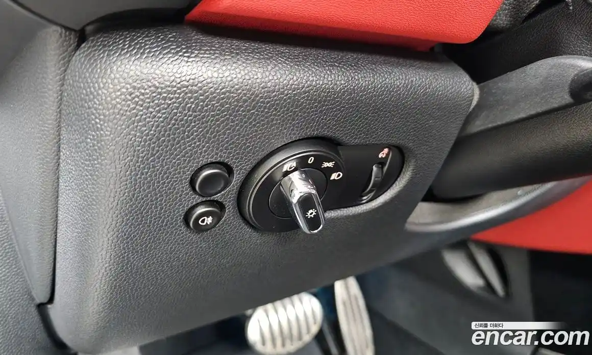 Mini Cooper Convertible 2020 2.0 гидро в Москве № 231455, фото 15