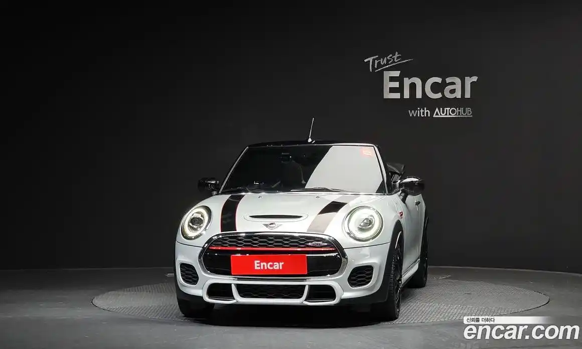 Mini Cooper Convertible 2020 2.0 гидро в Москве № 231455, фото 3