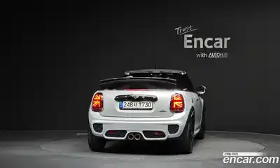 Mini Cooper Convertible 2020 2.0 гидро в Москве № 231455, миниатюра 4
