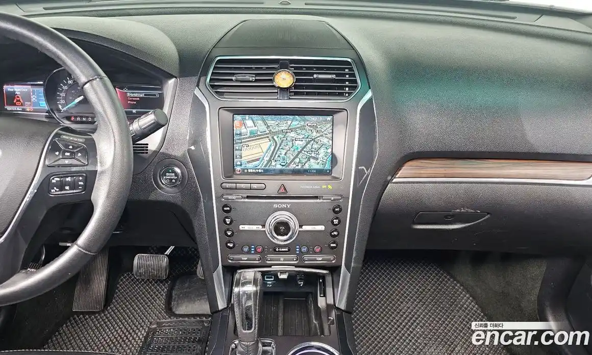 Ford Explorer 2016 3.5 гидро в Москве № 255585, фото 15