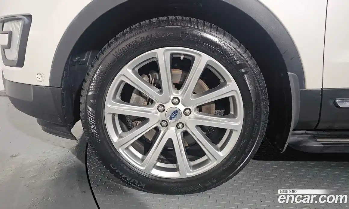 Ford Explorer 2016 3.5 гидро в Москве № 255585, фото 5