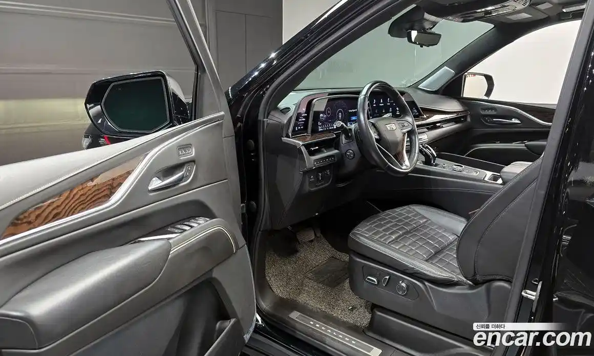 Cadillac Escalade 2021 6.2 гидро в Москве № 256427, фото 10