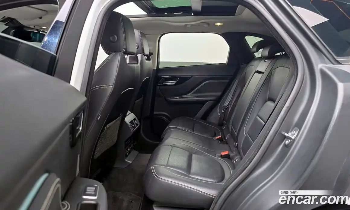 Jaguar F-Pace 2018 2.0 гидро в Москве № 290785, фото 13