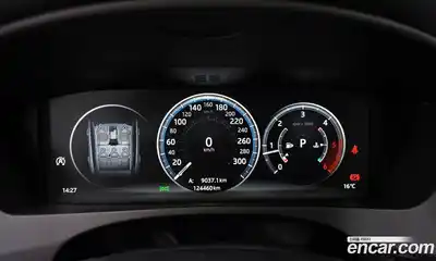 Jaguar F-Pace 2018 2.0 гидро в Москве № 290785, миниатюра 8