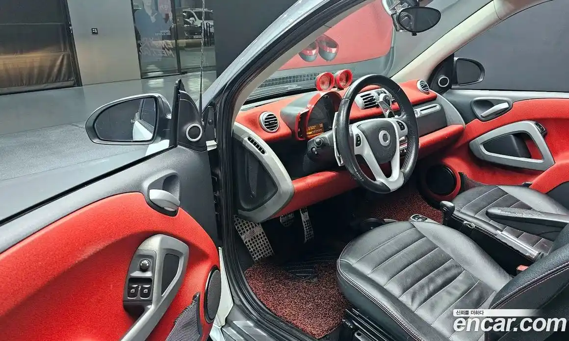 Smart Fortwo 2014 1.0 робот в Москве № 376050, фото 11