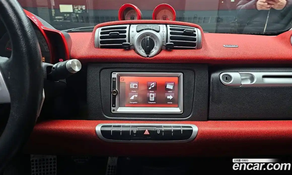 Smart Fortwo 2014 1.0 робот в Москве № 376050, фото 13