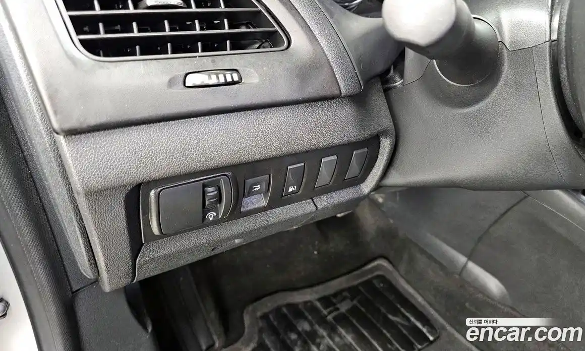 Renault SM3 2011 1.6 гидро в Москве № 107088, фото 16