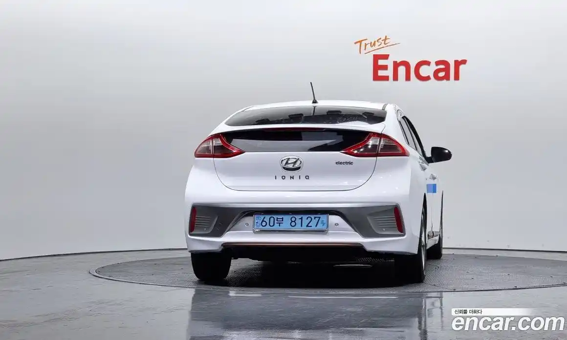 Hyundai Ioniq 2017 гидро в Москве № 125900, фото 4