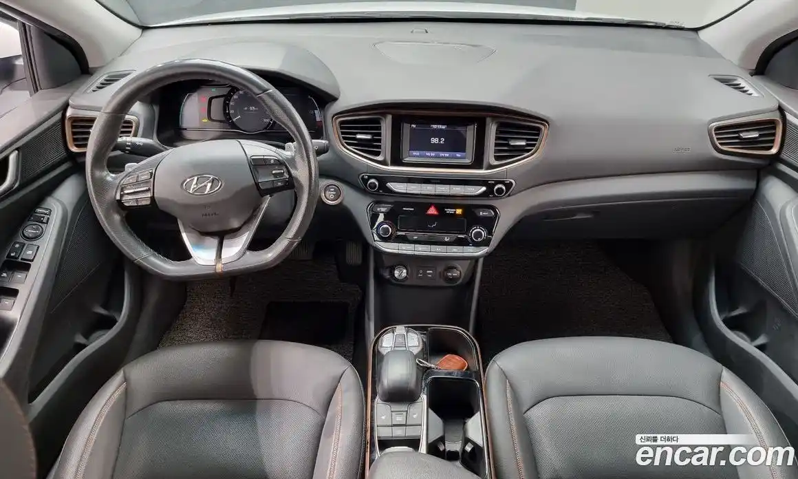 Hyundai Ioniq 2017 гидро в Москве № 125900, фото 7