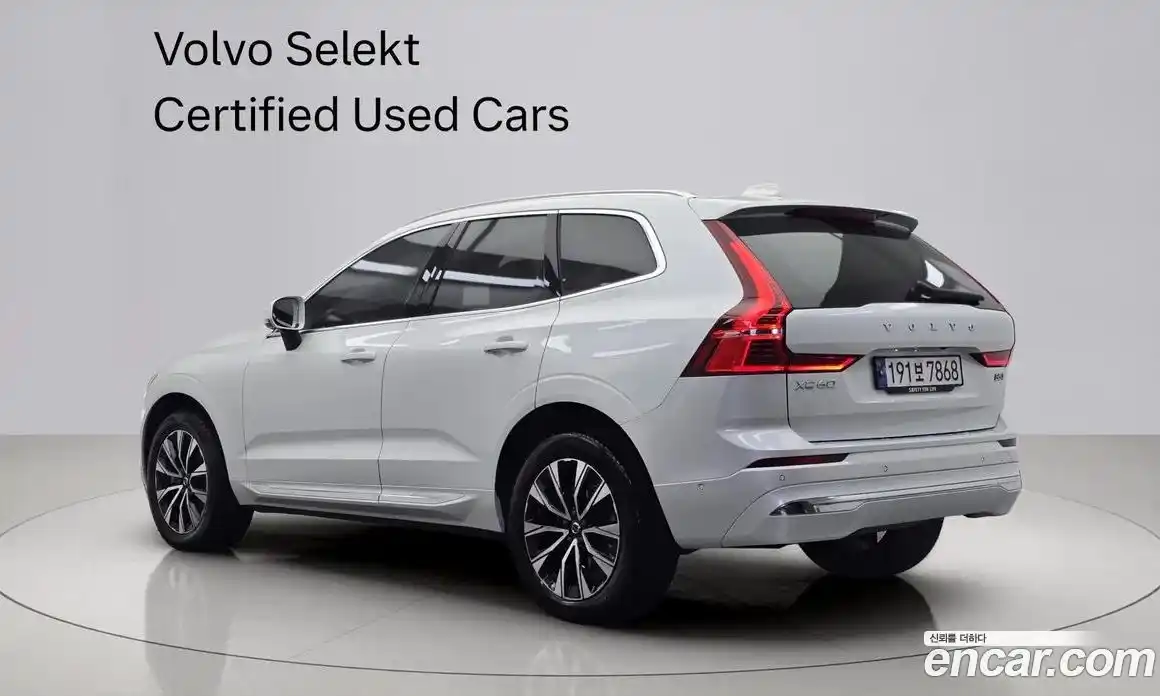 Volvo XC60 2023 2.0 гидро в Москве № 1422945, фото 4