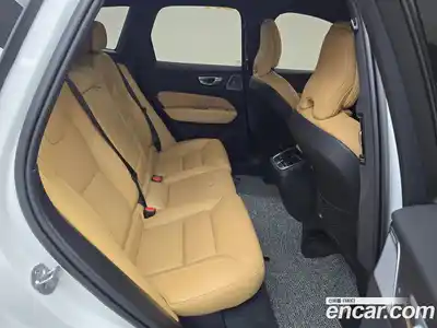Volvo XC60 2023 2.0 гидро в Москве № 1422945, миниатюра 8