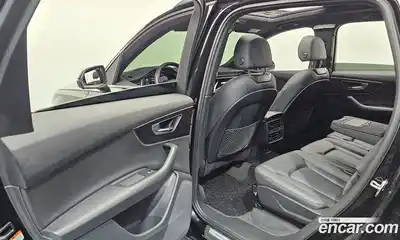 Audi Q7 2022 3.0 гидро в Москве № 149858, миниатюра 11