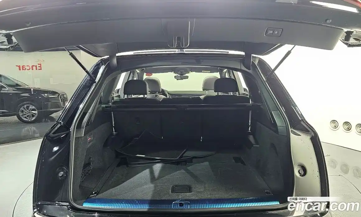 Audi Q7 2022 3.0 гидро в Москве № 149858, фото 20