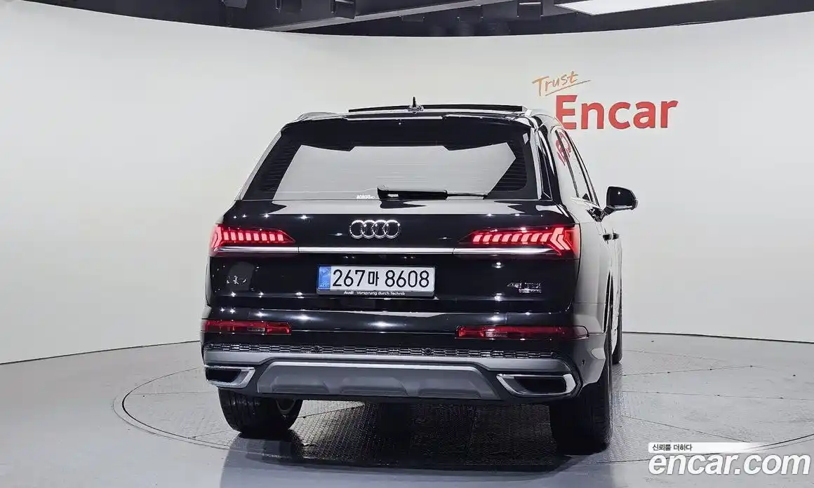 Audi Q7 2022 3.0 гидро в Москве № 149858, фото 4