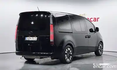 Hyundai Staria 2022 2.2 гидро в Москве № 1536817, миниатюра 2